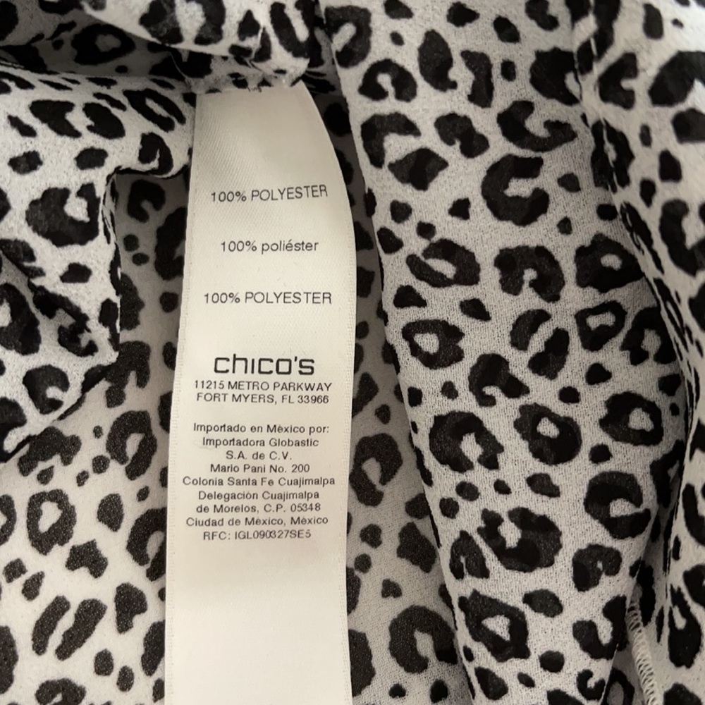 Nwot Chico’s Pattern Polyester Blouse - image 8